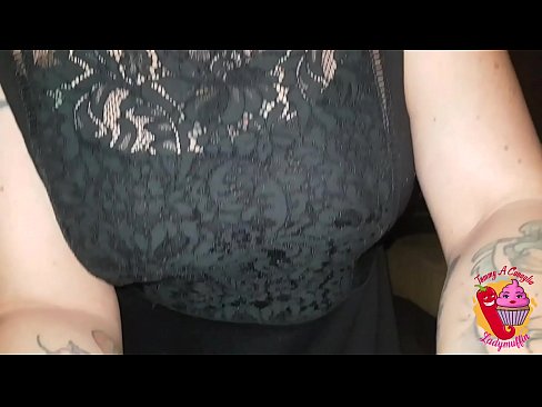 ❤️ Njerka e përdalë i jep atij një blowjob dhe spanjisht Porno në pornografi sq.robosexshop.ru ❌❤